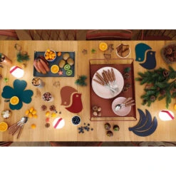 Dessous De Plat FERMOB Oiseaux - Rouge Ocre / Piment -Fermob 300208 dessous plat fermob oiseaux rouge ocre piment ambiance 6