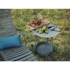 Guéridon De Jardin FERMOB Salsa - Carbone 5 Guéridon De Jardin FERMOB Salsa - Carbone -Fermob 327047 table basse gueridon fermob salsa carbone ambiance