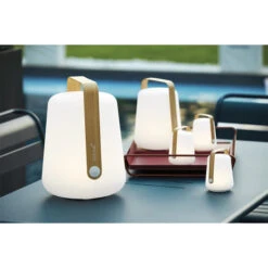 Lampe Nomade FERMOB Balad Bamboo H 38 Cm -Fermob 365300 lampe nomade fermob balad h 38 bamboo ambiance 1